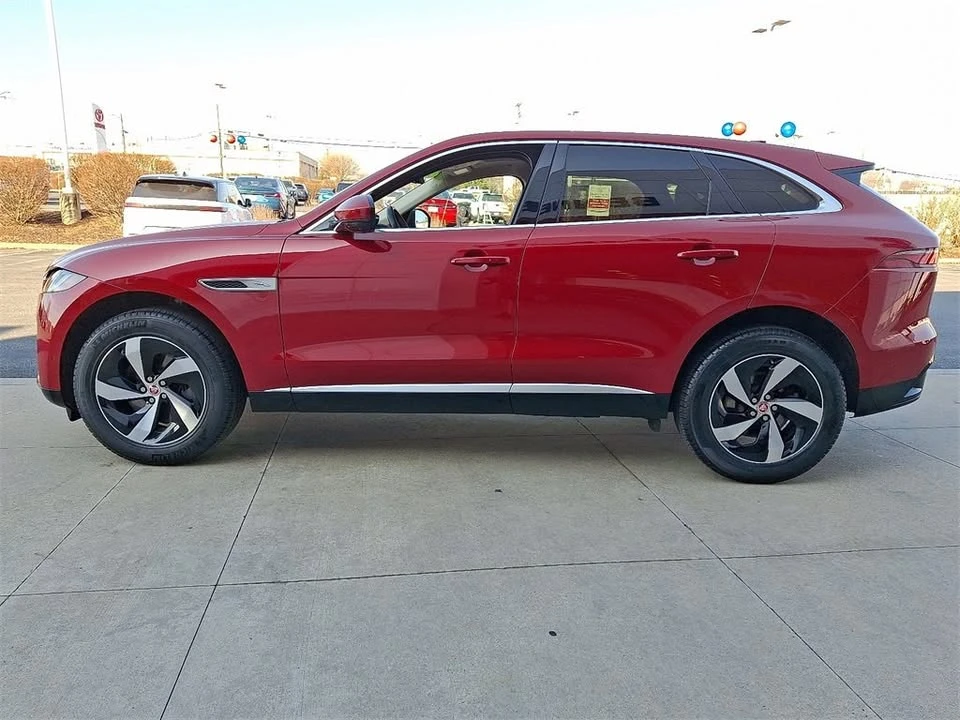 2021 Jaguar F-Pace - Image 10 of 19