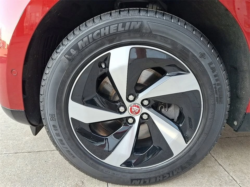 2021 Jaguar F-Pace - Image 6 of 20