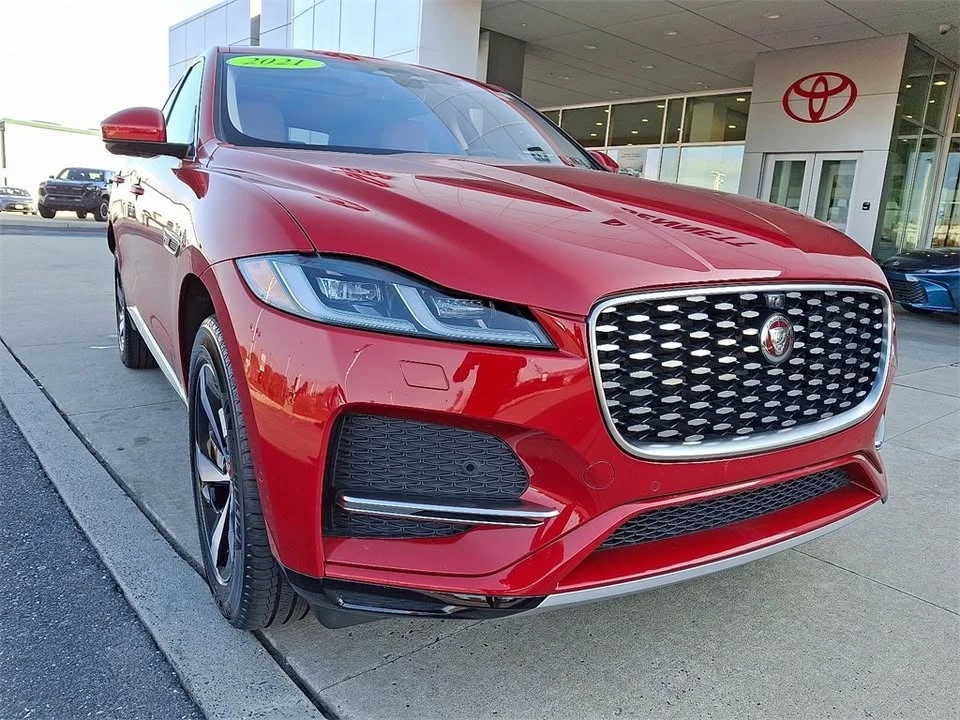 2021 Jaguar F-Pace - Image 4 of 19