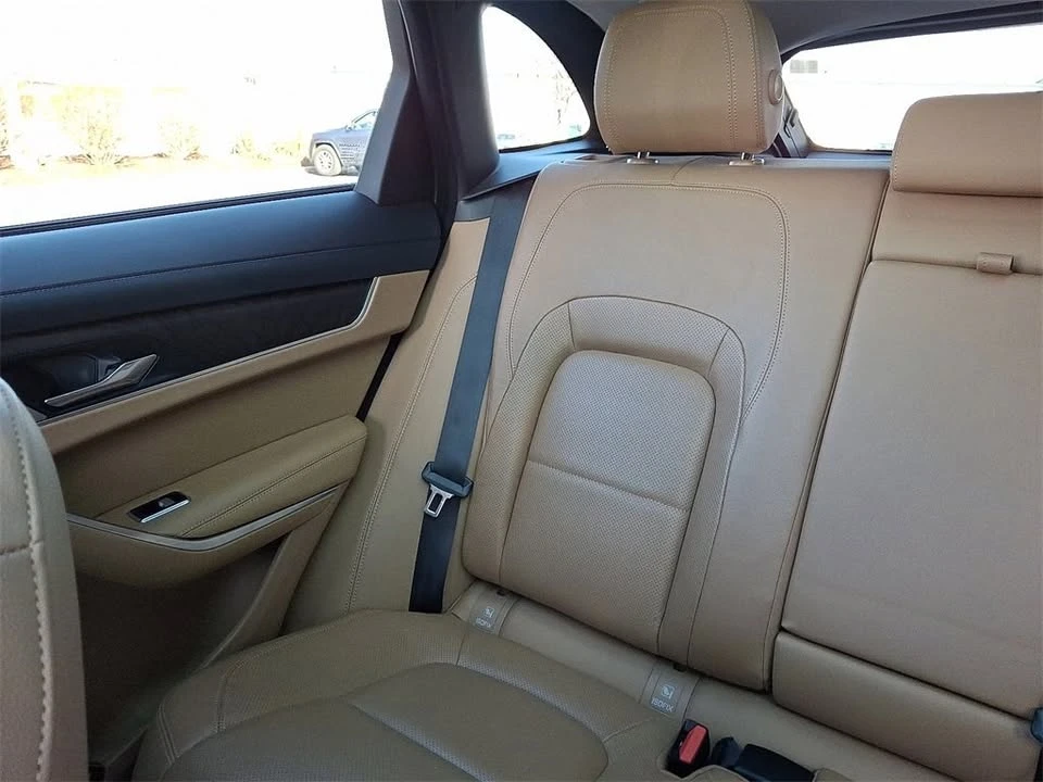 2021 Jaguar F-Pace - Image 18 of 20