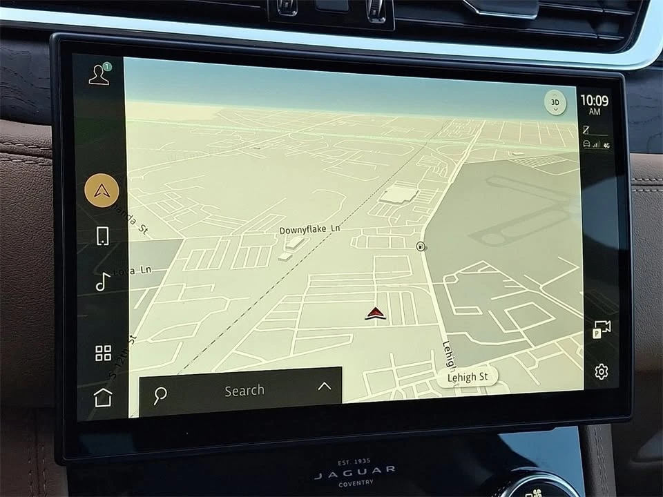 2021 Jaguar F-Pace - Image 14 of 19