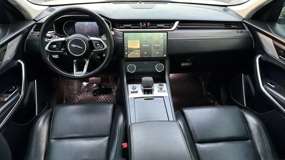 2021 Jaguar F-Pace - Image 15 of 20