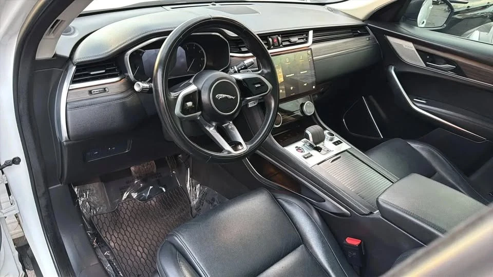 2021 Jaguar F-Pace - Image 8 of 20