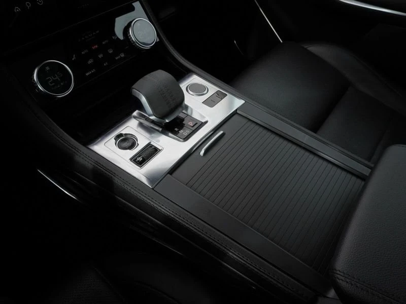2021 Jaguar F-Pace - Image 10 of 19