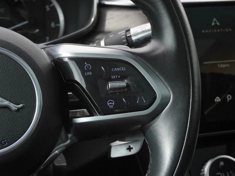 2021 Jaguar F-Pace - Image 13 of 20