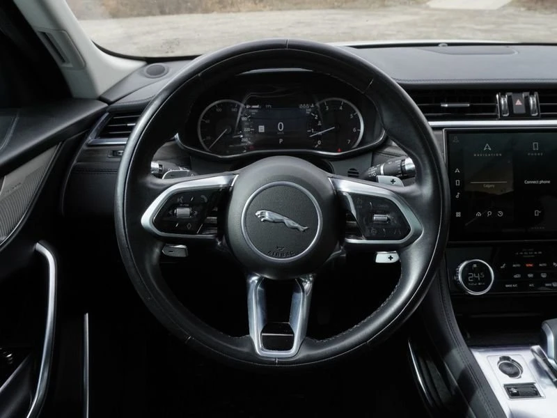 2021 Jaguar F-Pace - Image 11 of 20