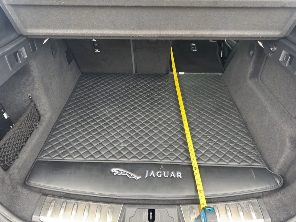 2021 Jaguar F-Pace - Image 10 of 19