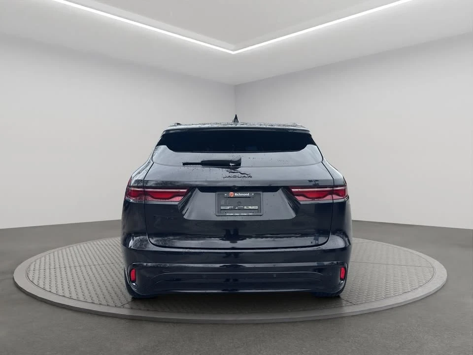 2021 Jaguar F-Pace - Image 5 of 19
