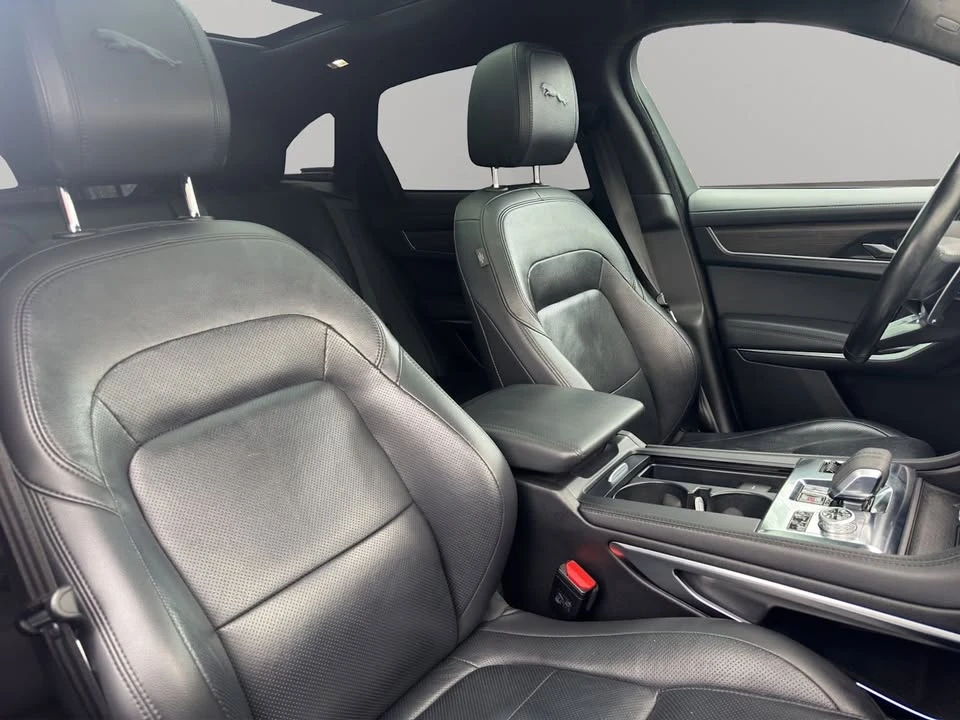 2021 Jaguar F-Pace - Image 18 of 19