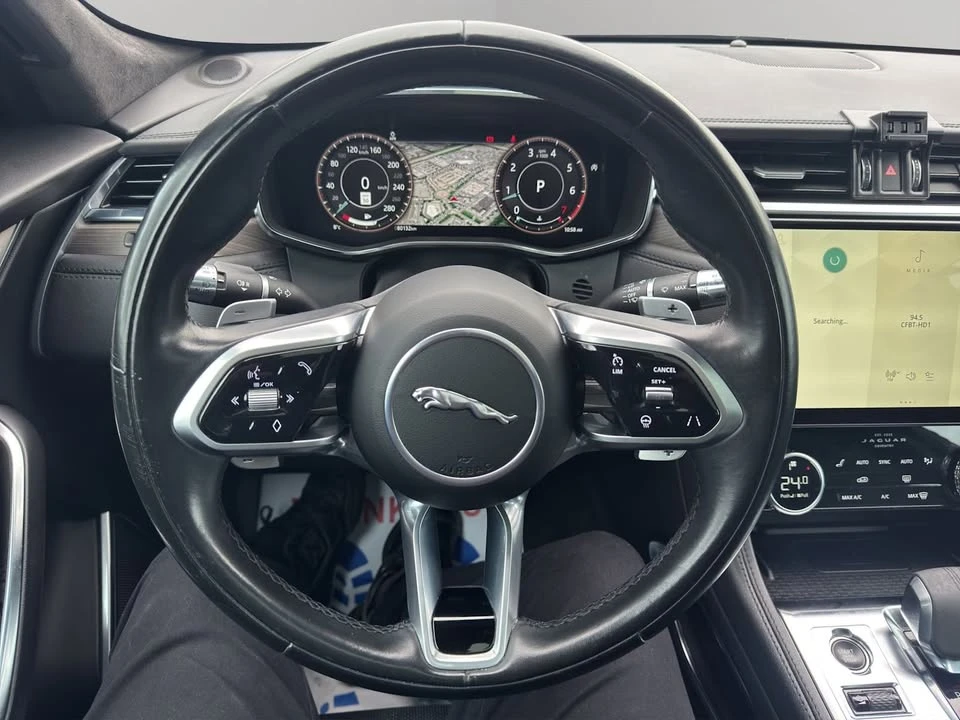 2021 Jaguar F-Pace - Image 12 of 19