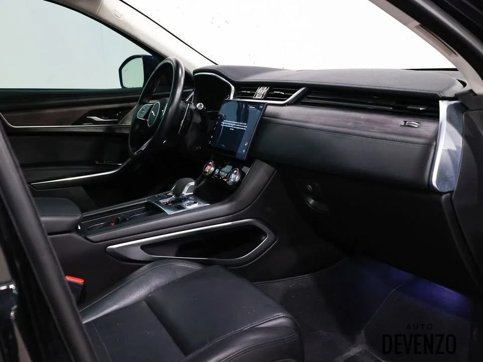 2021 Jaguar F-Pace - Image 8 of 20