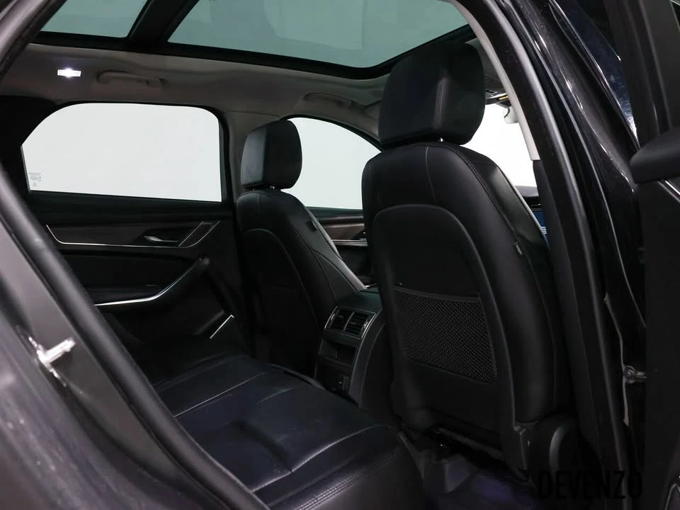2021 Jaguar F-Pace - Image 11 of 20