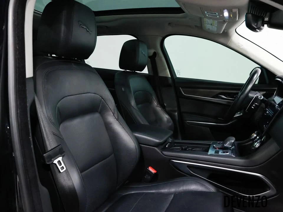 2021 Jaguar F-Pace - Image 9 of 20
