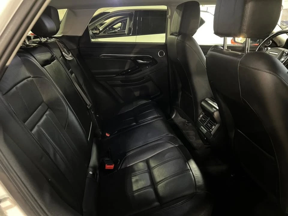2021 Jaguar F-Pace - Image 11 of 18