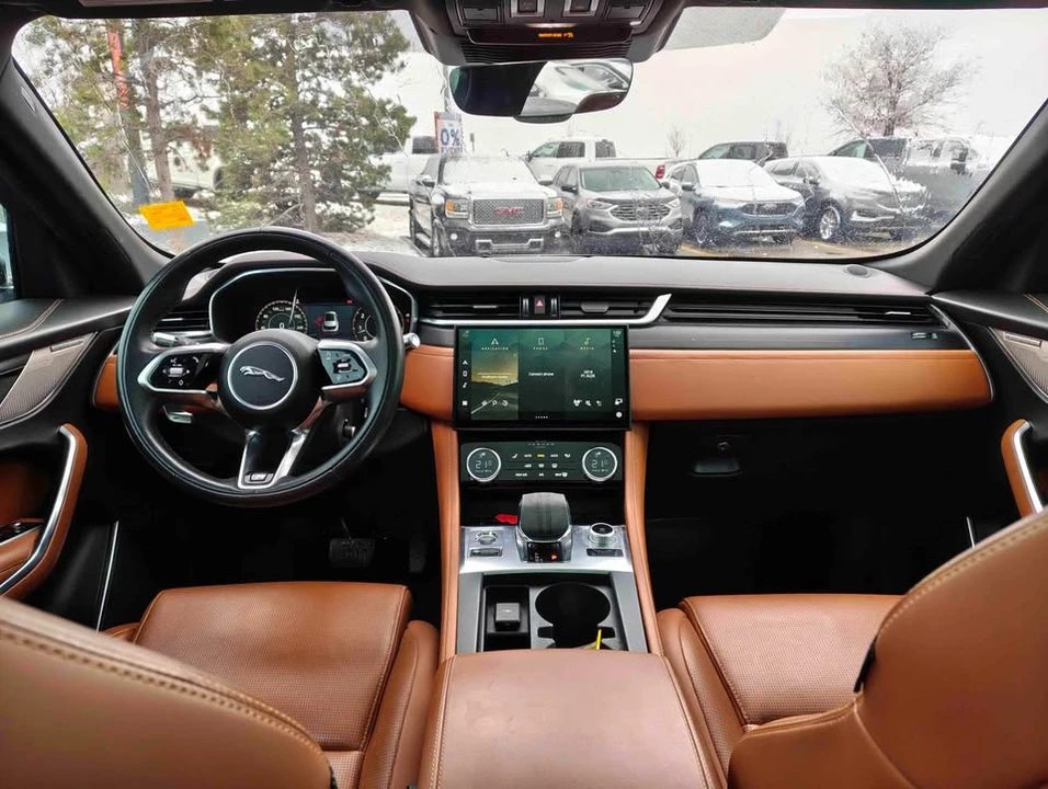 2021 Jaguar F-Pace - Image 4 of 5
