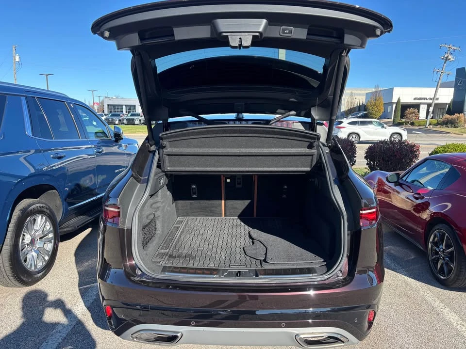2021 Jaguar F-Pace - Image 7 of 13