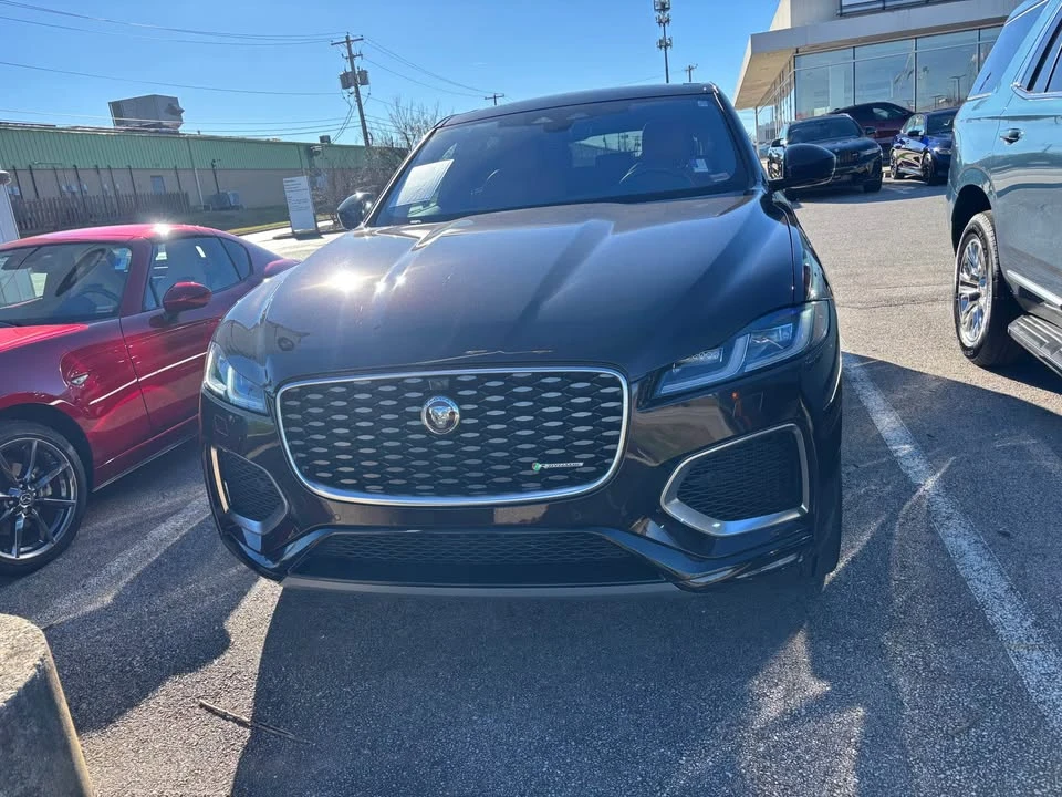 2021 Jaguar F-Pace - Image 2 of 13