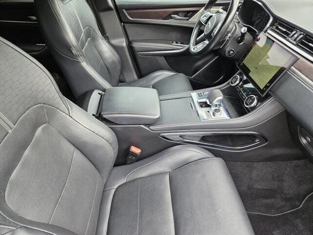 2021 Jaguar F-Pace - Image 10 of 16