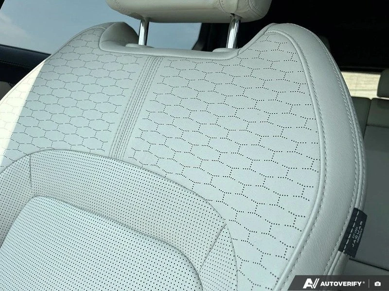 2021 Jaguar F-Pace - Image 19 of 20