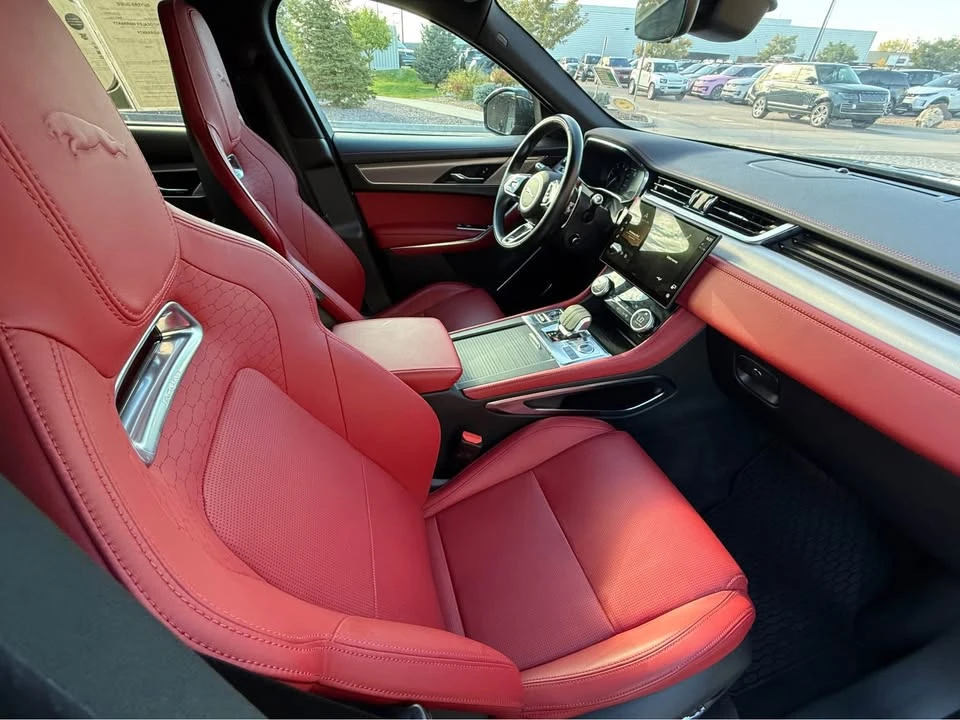 2021 Jaguar F-Pace - Image 14 of 17