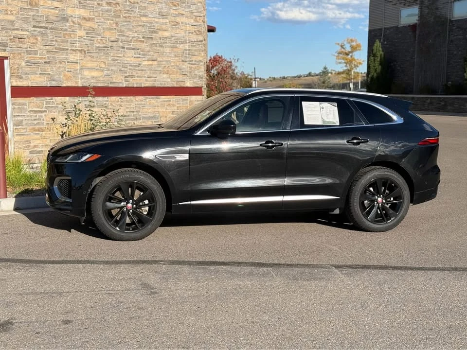 2021 Jaguar F-Pace - Image 2 of 17
