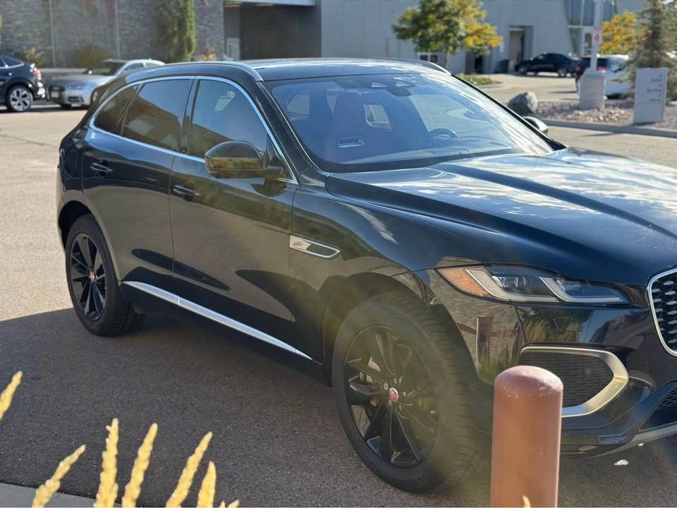 2021 Jaguar F-Pace - Image 6 of 17