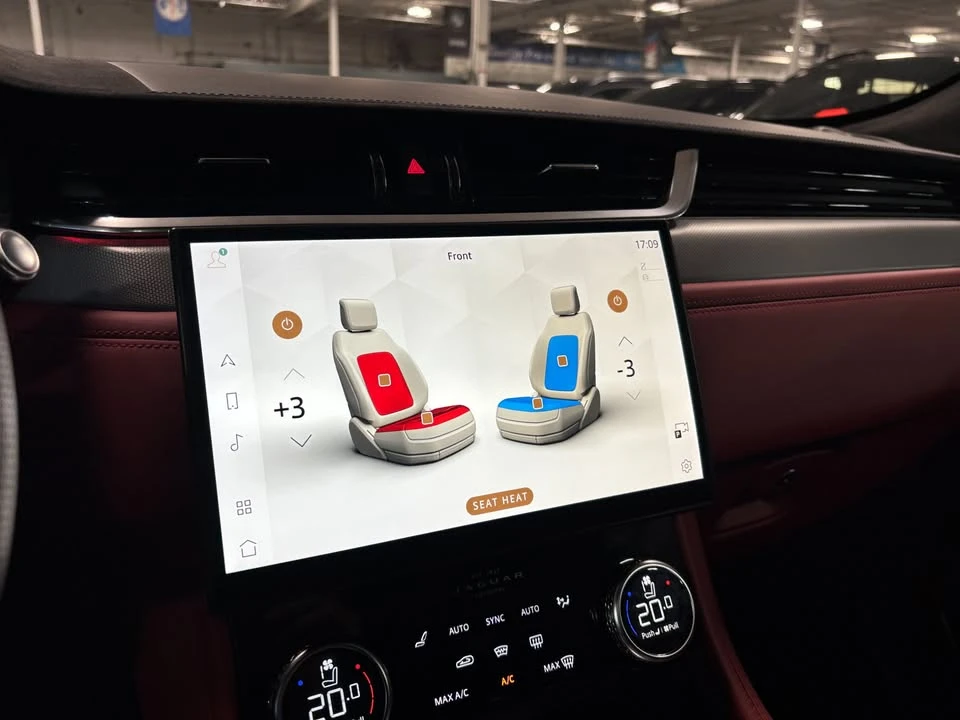 2021 Jaguar F-Pace SVR - Image 12 of 12