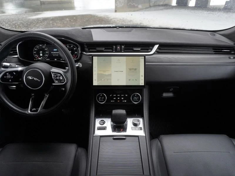2021 Jaguar F-Pace SVR - Image 14 of 20