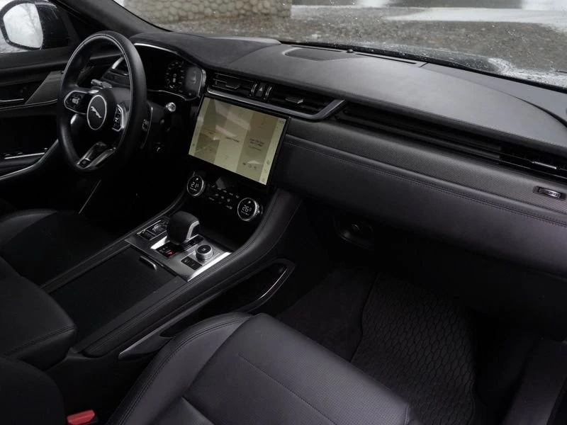 2021 Jaguar F-Pace SVR - Image 15 of 20