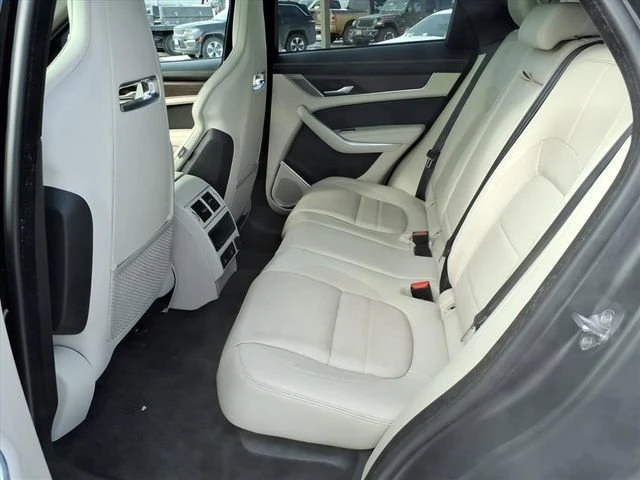 2021 Jaguar F-Pace - Image 13 of 13