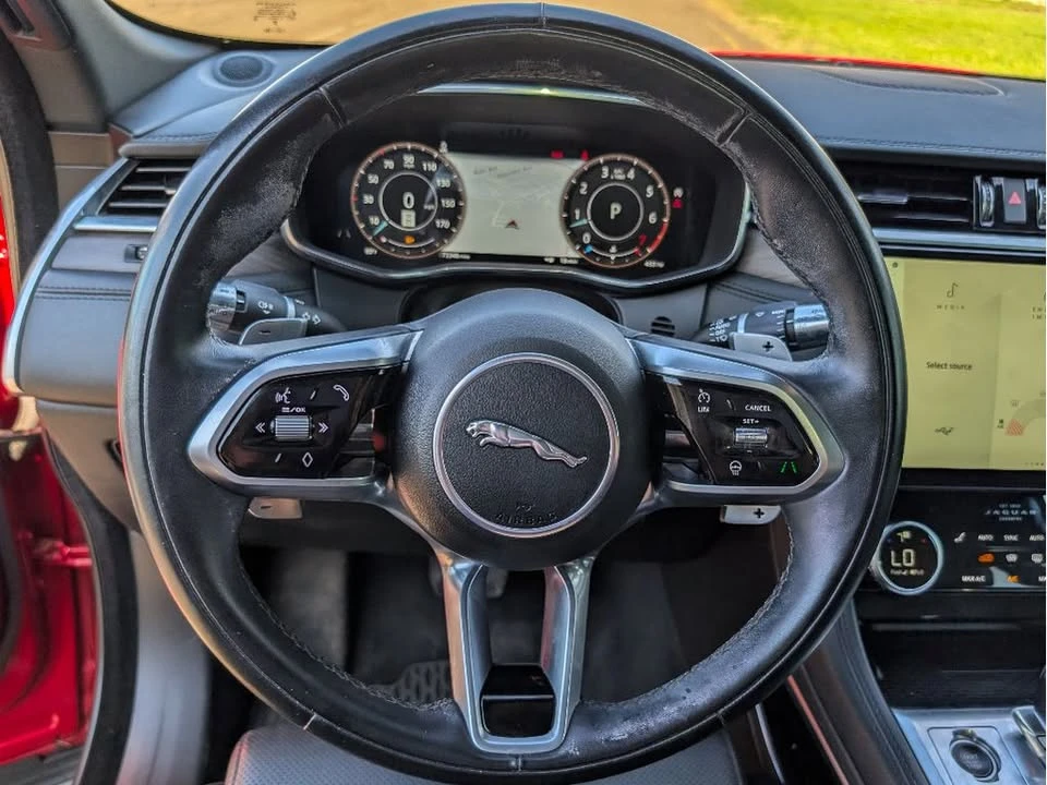 2021 Jaguar F-Pace - Image 18 of 20