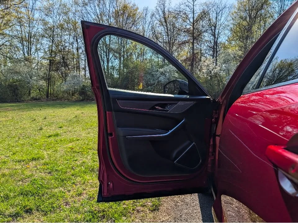 2021 Jaguar F-Pace - Image 10 of 20