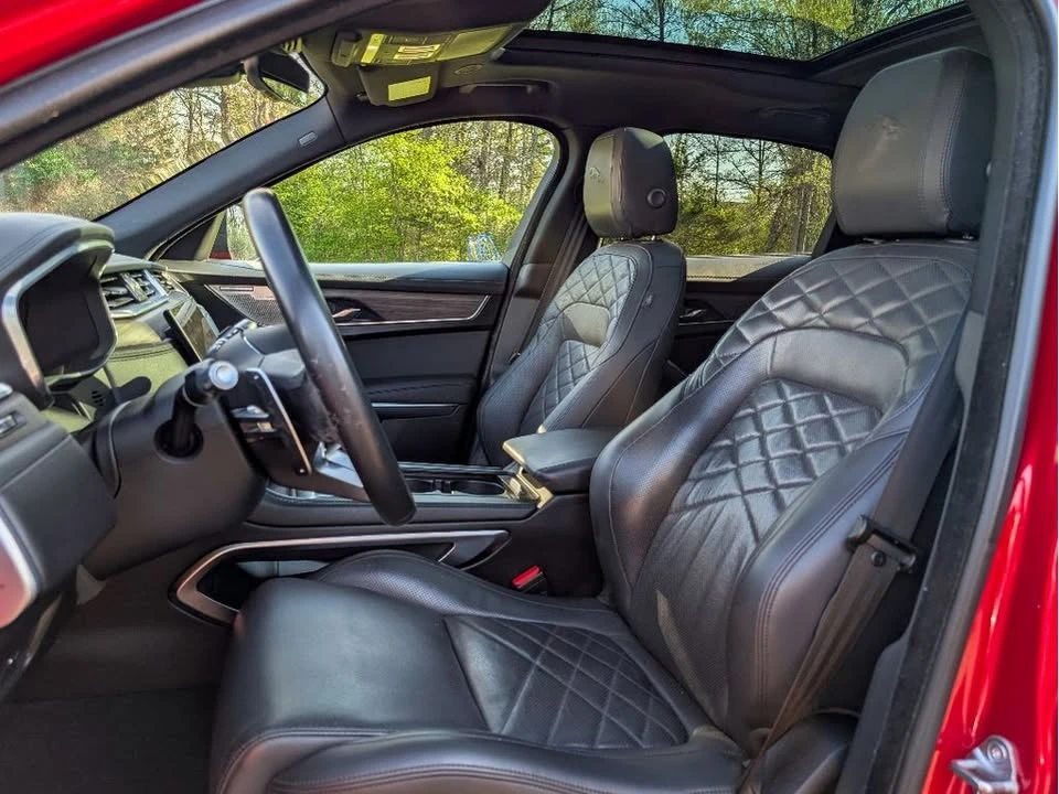 2021 Jaguar F-Pace - Image 15 of 20