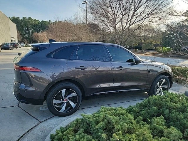 2021 Jaguar F-Pace - Image 2 of 5