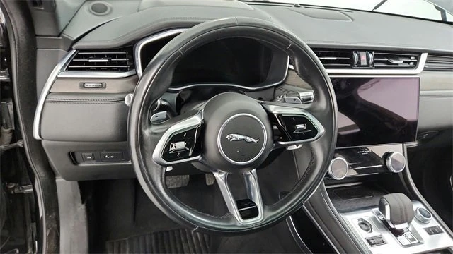 2021 Jaguar F-Pace - Image 13 of 20
