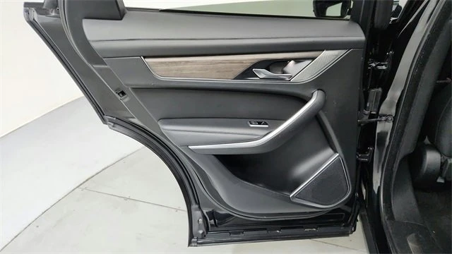 2021 Jaguar F-Pace - Image 17 of 20