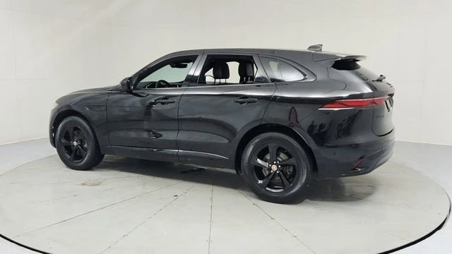 2021 Jaguar F-Pace - Image 3 of 20