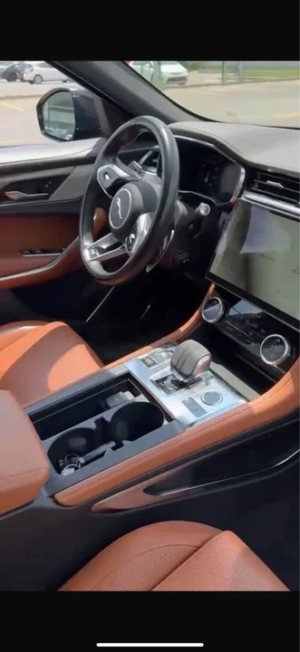 2021 Jaguar F-Pace - Image 3 of 3