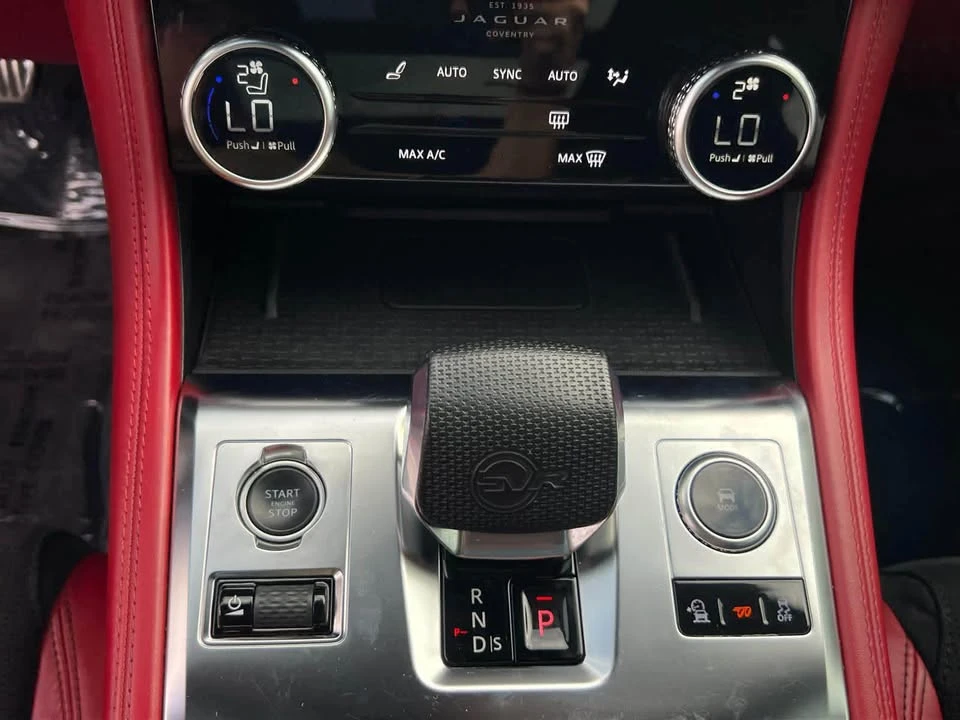 2021 Jaguar F-Pace SVR - Image 18 of 20