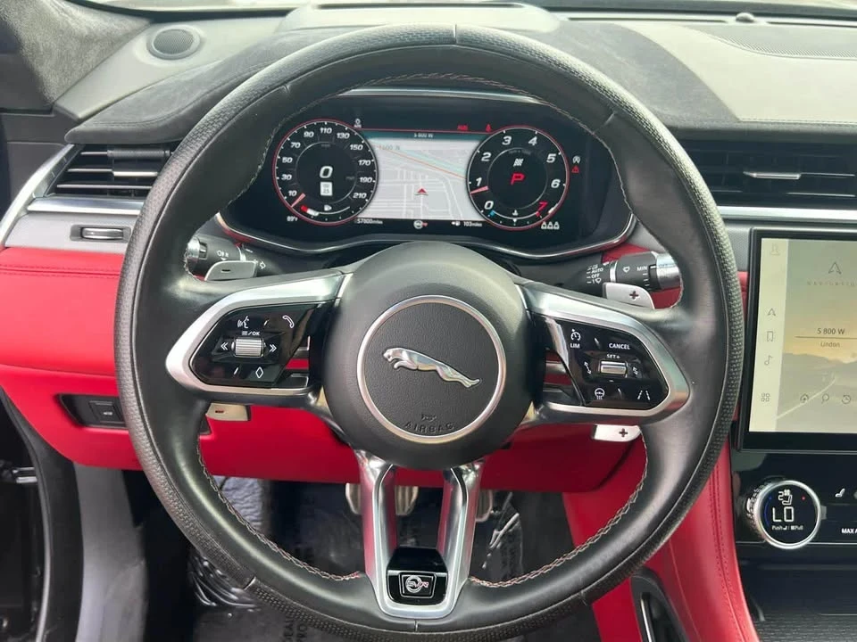 2021 Jaguar F-Pace SVR - Image 13 of 20