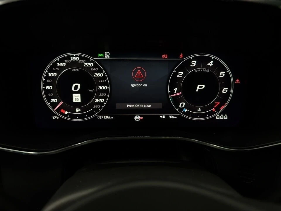 2021 Jaguar F-Pace SVR - Image 14 of 19