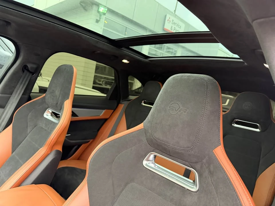 2021 Jaguar F-Pace SVR - Image 9 of 9