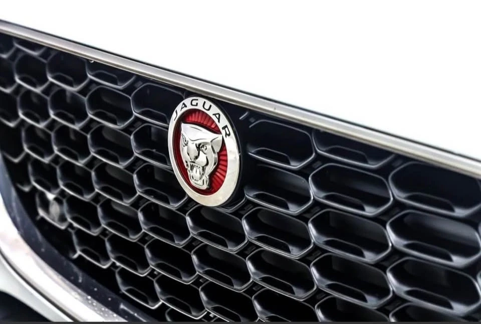 2021 Jaguar F-Type 2nd Gen - Image 11 of 20