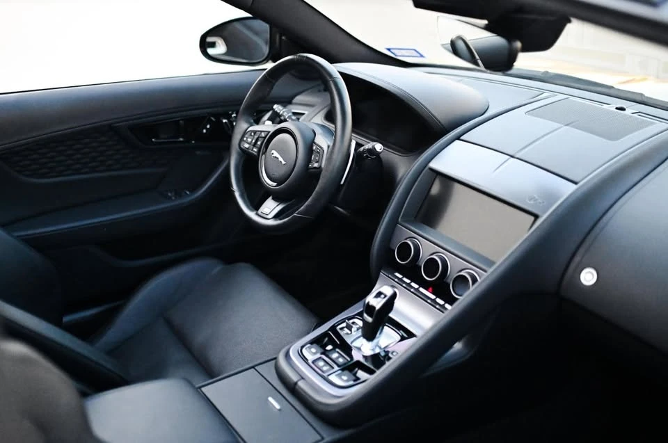 2021 Jaguar F-Type R 2nd Gen - Image 4 of 15