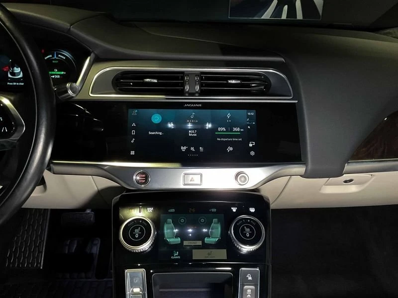 2021 Jaguar I-Pace - Image 16 of 20