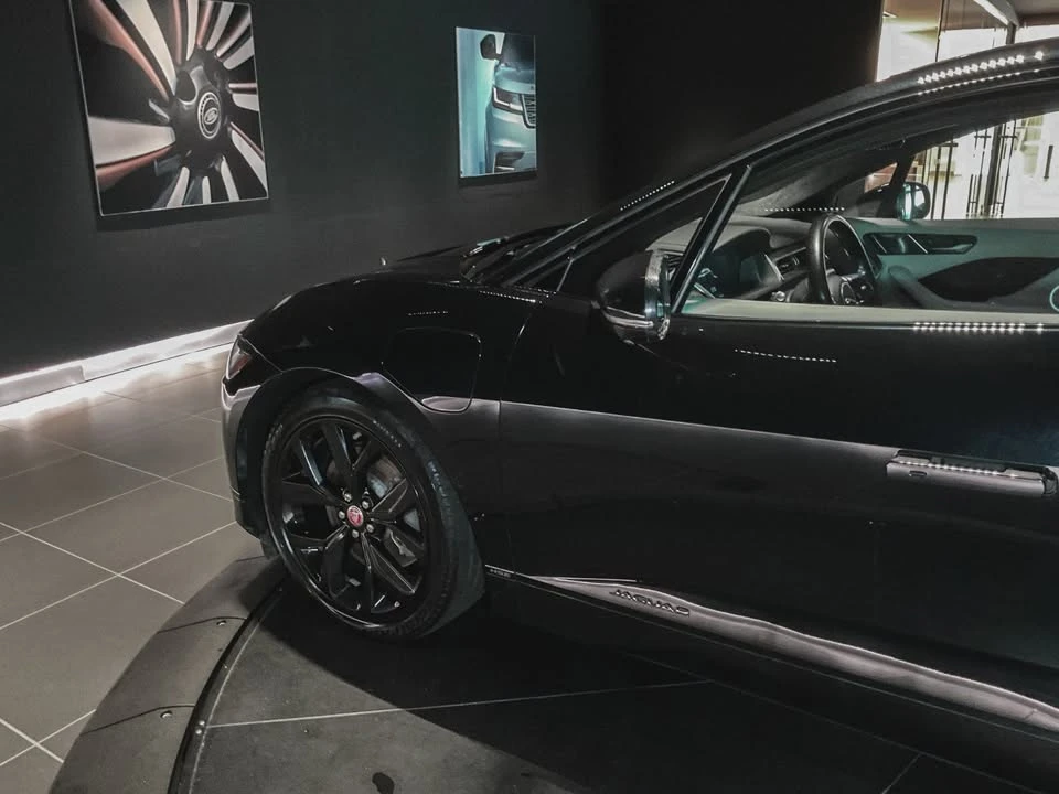 2021 Jaguar I-Pace - Image 6 of 20