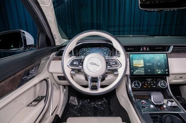 2021 Jaguar X260 XF - Image 13 of 20