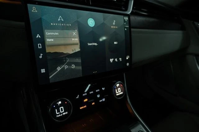 2021 Jaguar X260 XF - Image 18 of 20