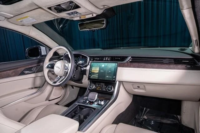 2021 Jaguar X260 XF - Image 4 of 20