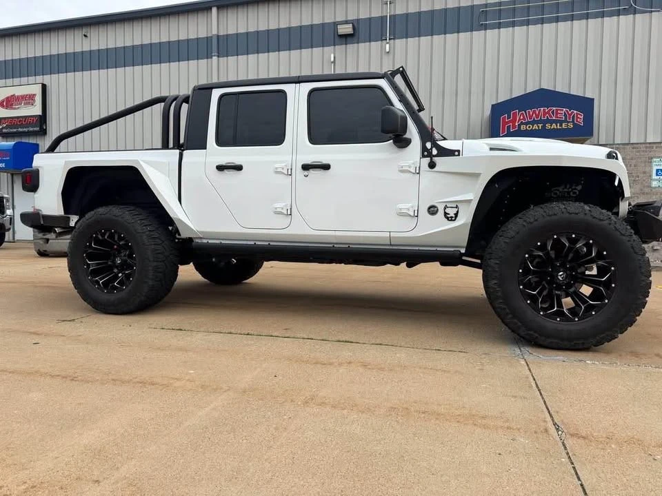 2021 Jeep JT Gladiator - Image 4 of 10